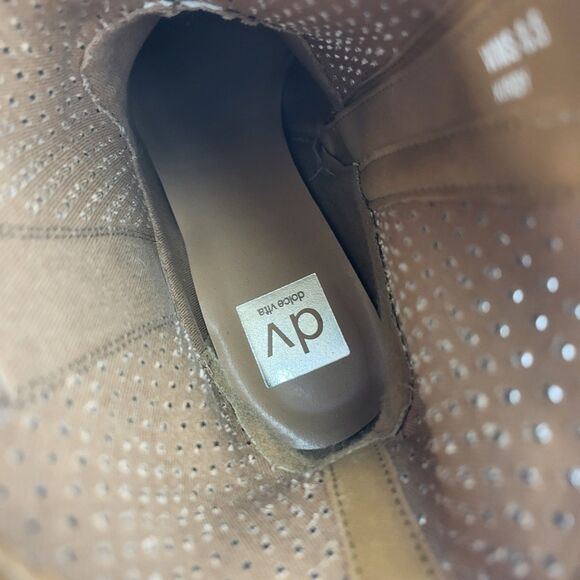 DV Dolce Vita Kirby Pull-On Perforated Western Ankle Bootie Tan 8.5 - Picture 14 of 14